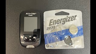 Accu Chek Guide  Easy Battery Replacement [upl. by Rossy]