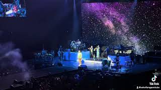 Reasons  Earth Wind amp Fire live at the KFC Yum Center 2024 [upl. by Amand]