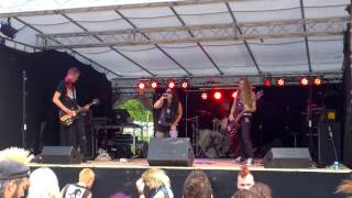 Yhteenotto live  PuntalaRock 2015 Lempäälä Finland 25072015 [upl. by Chiquia]