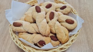 Intorchiate pugliesi TARALLI DOLCI TIPICI PUGLIESI facili veloci e con pochi ingredienti [upl. by Valentijn]