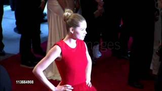 Doutzen Kroes au MET Ball 2011 [upl. by Nylaf]