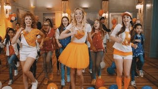 Koningsdag  Raak amp De Telekids Musicalschool Officiële Videoclip [upl. by Eissed19]