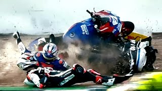 Pete Hickman Ryan VickersDanny Buchan crashes at Silverstone bsb bsbshorts [upl. by Elmore]