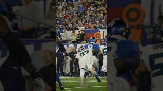 Mario Edwards Sacks Daniel Jones and Jordyn Brooks Recovers  Seahawks Shorts [upl. by Ingraham]