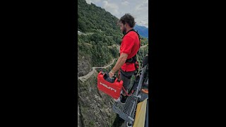 Hilti Latam  Martillo perforador inalámbrico Hilti  Precisión que impulsa la escalada TE 622 [upl. by Rehtse]