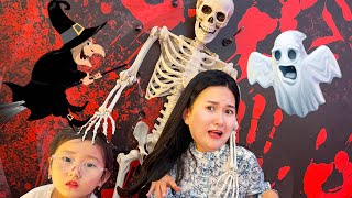 Changcady dẫn em Cam và những người bạn đi chơi Halloween mua được rất nhiều đồ thú vị [upl. by Gredel642]