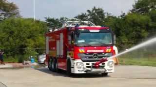 Demonstratie Schuimautopomp Kerncentrale Doel  Opendeurdag Brandweer Puurs 2014 [upl. by Alejandrina216]