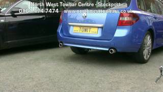 Towbar Video  Laguna 3 Westfalia Detachable [upl. by Aerol497]