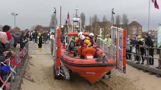 Clacton RNLI Atlantic 85 Class Lifeboat Launch 16th Nov 2024 [upl. by Asselim]