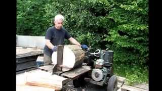 Fendeuse artisanale Homemade log splitter [upl. by Sulokcin]