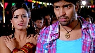 Gamyam Movie  Allari Naresh Saving Dancer Stunning Action Scene [upl. by Eidualc]