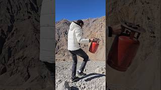 Gas cylinder leak hogya ladakh mountains pai vlog bluebox [upl. by Grory]