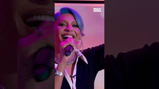 Pabllo Vittar entrega tudo com São Amores 💃  TVZ Com Preta Gil  Música Multishow  shorts [upl. by Taub125]