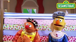 De prinses op de eend  Bert amp Ernie  Sesamstraat [upl. by Bal]