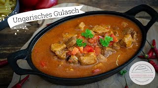 Ungarisches Gulasch  Mega lecker und scharf  Dampftopf [upl. by Iddet]