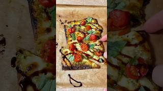 Easy Caprese Flatbread Pizza [upl. by Ihsir189]