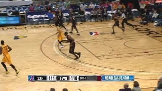 Highlights Nick Zeisloft 21 points vs the Skyforce 11202016 [upl. by Carothers]