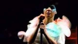 6 Bjork  Hunter Live at Fuji Rock [upl. by Suellen]