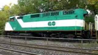 GO Transit F59PH [upl. by Mokas]