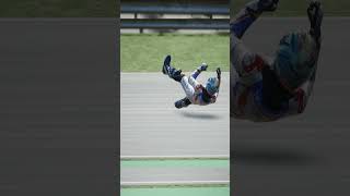 R Fernandez è rimbalzato dalla sua moto motogp racing race karting gaming crash games [upl. by Gawain]