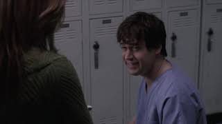 Greys Anatomy  George golpea a Alex 1x09 Español Latino [upl. by Itsirhc]