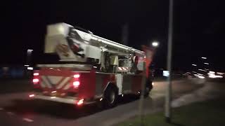 Brandweer Stadskanaal met spoed naar een brand woning schoorsteen in Zuiderdiep 2e Exloermond [upl. by Casandra]