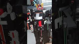 Power Rangers Light Speed Rescue Super Train Megazord powerrangers powerrangerlightspeedrescue [upl. by Regen410]