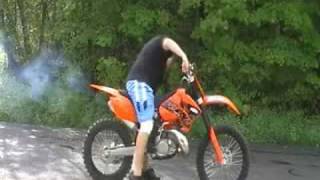 2007 KTM 200xc First Start Up [upl. by Nayab]