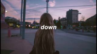 marian hill  down  subtitulada español [upl. by Ayatnohs]