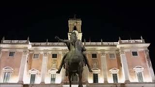 Piazza del Campidoglio di sera e volo di gabbiani Capitol Square in the evening and seagulls flying [upl. by Eiramoj]