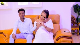 Ugbaad Aragsan FT Dhoobo Yare  Macaan Kaalay Baashayda  New somali official video  2020 [upl. by Edyaw]