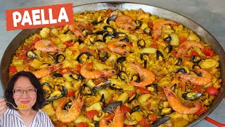 How to make Paella With Chicken And Seafood With Maximum Flavor [upl. by Vaden]