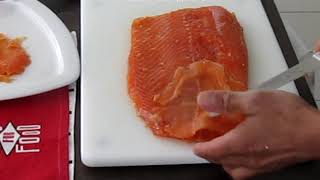 Recette du Saumon gravlax aux agrumes Facile Pas Cher [upl. by Irahc]