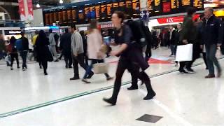 RUSH HOUR  Victoria Station London [upl. by Guillermo]