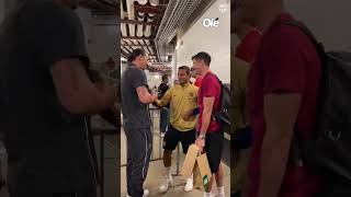 👋El saludo del plantel del Barcelona a Zlatan tras un amistoso [upl. by Ailaht]