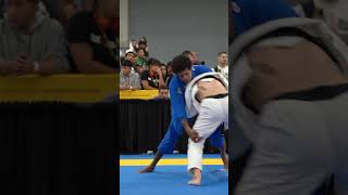 Adriano Moraes Cpompeting IBJJF World Master ibjjf cbjj jiujitsu [upl. by Deedee]