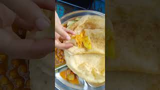 ₹25 ke chole bhature 😀 streetfood chollebhature food indianstreetfood foodie indianfood [upl. by Anamor]