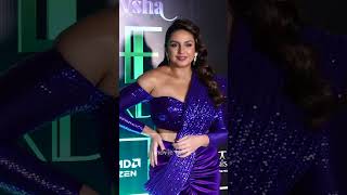 Huma Qureshi looks Sizzling in Blue Thigh Slit at Awards humaqureshi awards [upl. by Berck]