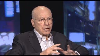 ALAN ARKIN remembers PETER FALK and filming THE INLAWS on THEATER TALK [upl. by Karna]