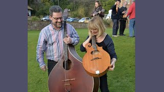 Simon Mayor and Hilary James  Mandolin amp Voice Workshops at Halsway Manor [upl. by Imot850]