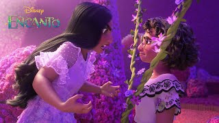 Isabela y Mirabel Pelean  Encanto  Clip Oficial Español [upl. by Ambros]