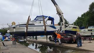 Crane lifting boat this could go wrong [upl. by Killarney]