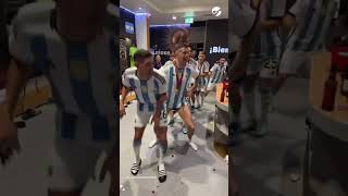 quotUN MINUTO DE SILENCIOquot el alocado festejo de ARGENTINA en el VESTUARIO tras ser CAMPEÓN del MUNDO [upl. by Montford]