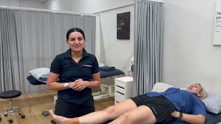 Runners knee knee cap medial glide taping [upl. by Sharpe]