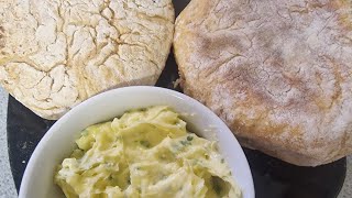 Receita do Bolo caco da ilha da Madeiracom manteiga de alho Maria Helena [upl. by Samul]