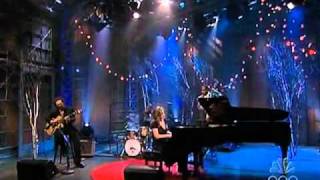 Diana Krall  Have Yourself A Merry Little Christmas Live [upl. by Posehn]