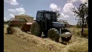 Landini 8860 Is Baling the Oats With Gallignani Baler 2008 Balya Makinası Balya [upl. by Lectra]