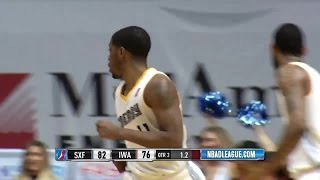 Highlights Lazeric Jones 24 points vs the Skyforce 1142016 [upl. by Sikras]