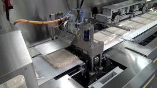 Ilapak Delta 3000 flowrapper 3 Side Seal with zipper system for tortillas [upl. by Ydnal]