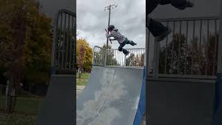 3 scooter skatepark tricks go support my sponsor Solnix4505 [upl. by Verlee]